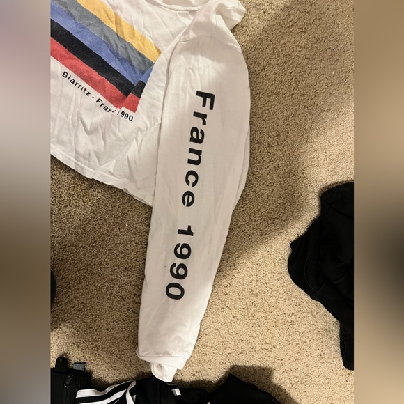 BRANDY MELVILLE BUNDLE Longsleeves - Picture 5 of 5